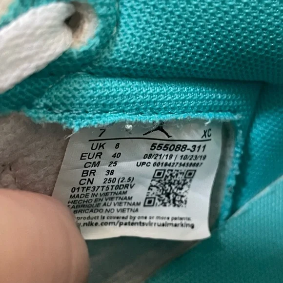 Rare Nike Air Jordan 1 Retro High OG “Turbo Green” Size 7 Men/8.5 Women - Picture 15 of 16